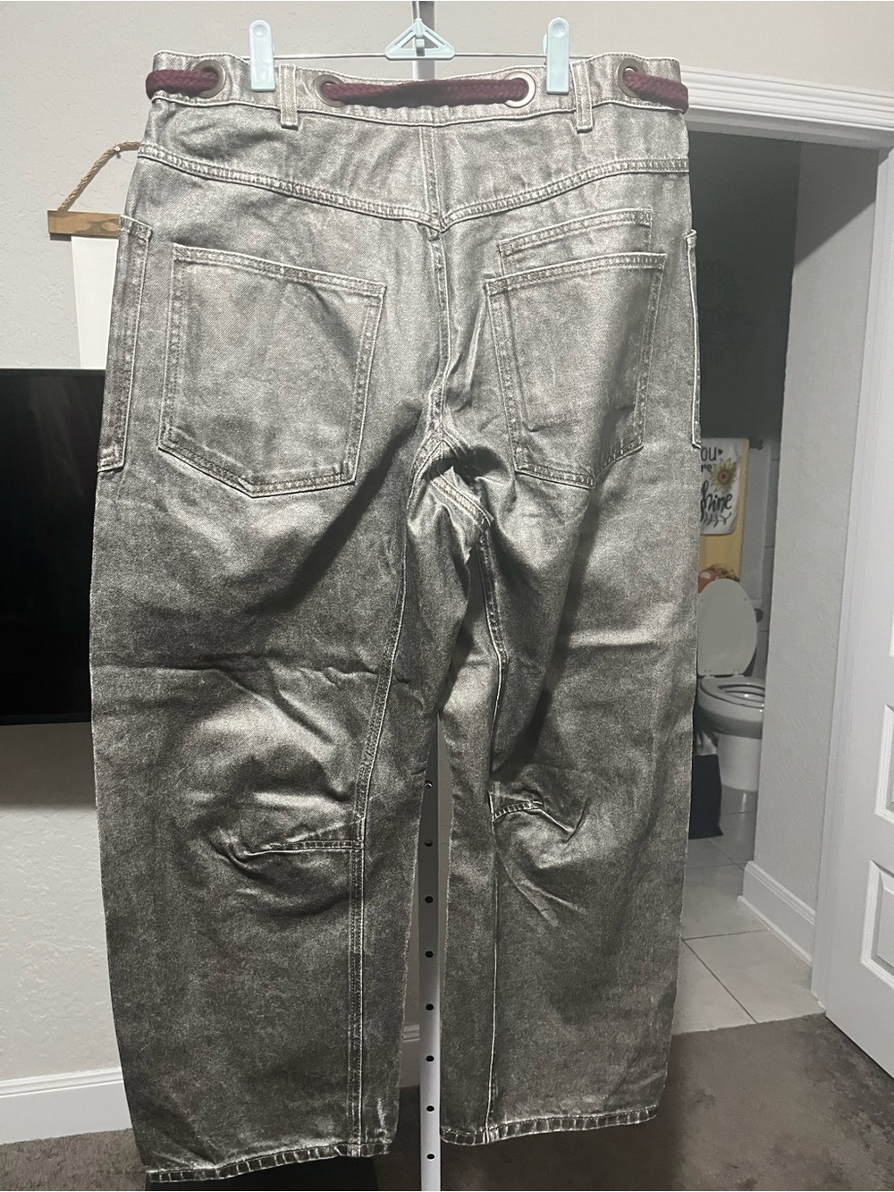 Free People Moxie Low Slung Barrel Jeans - Picture 3 of 5
